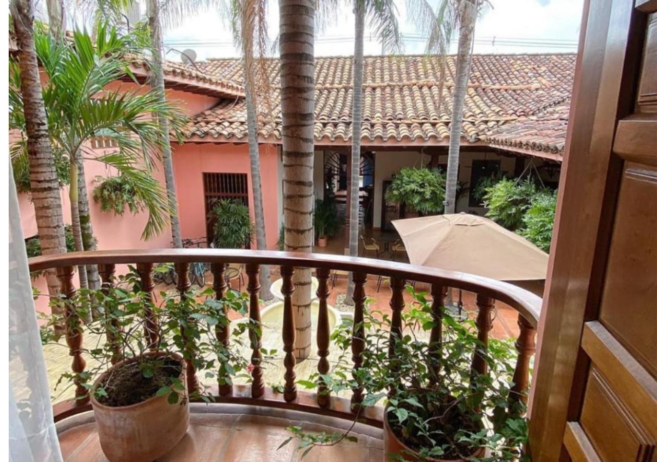 Hotel Boutique Al Alma Santa Fe de Antioquia Exteriör bild