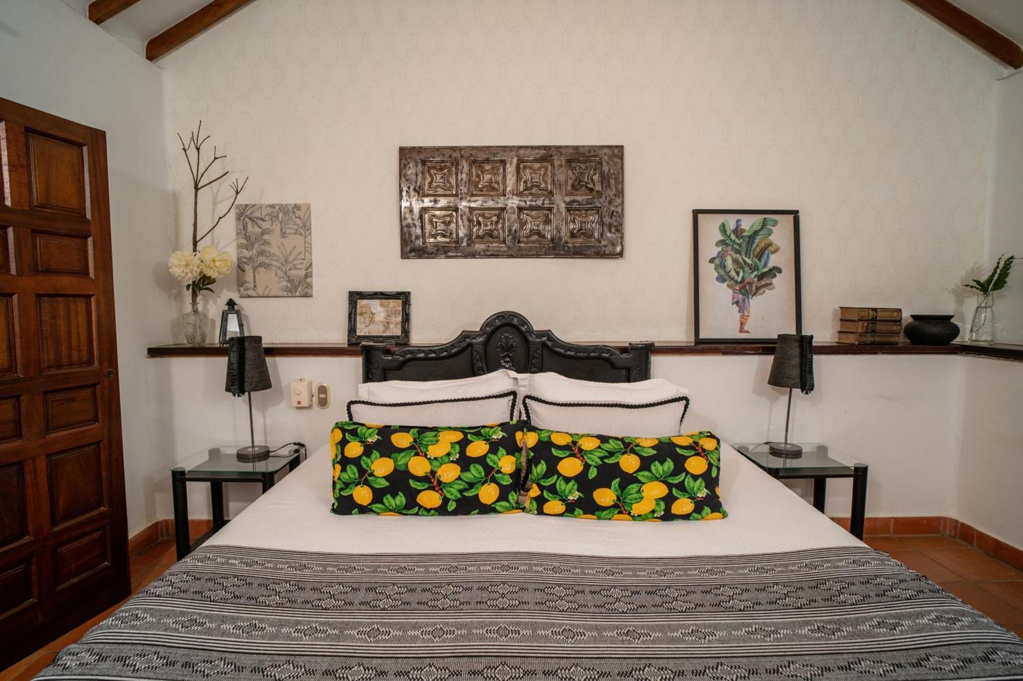 Hotel Boutique Al Alma Santa Fe de Antioquia Exteriör bild