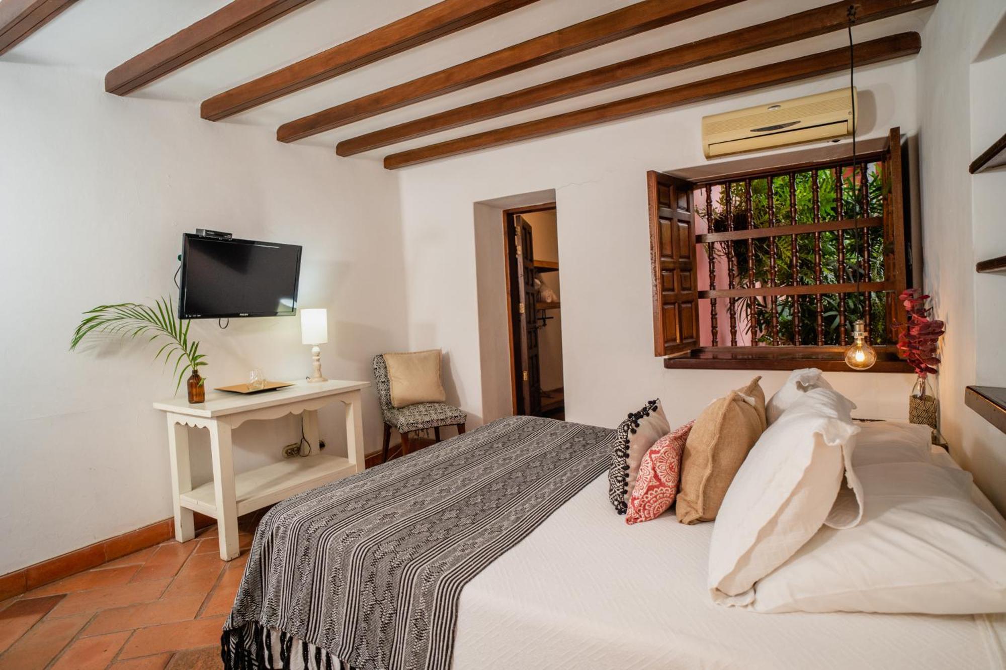 Hotel Boutique Al Alma Santa Fe de Antioquia Exteriör bild