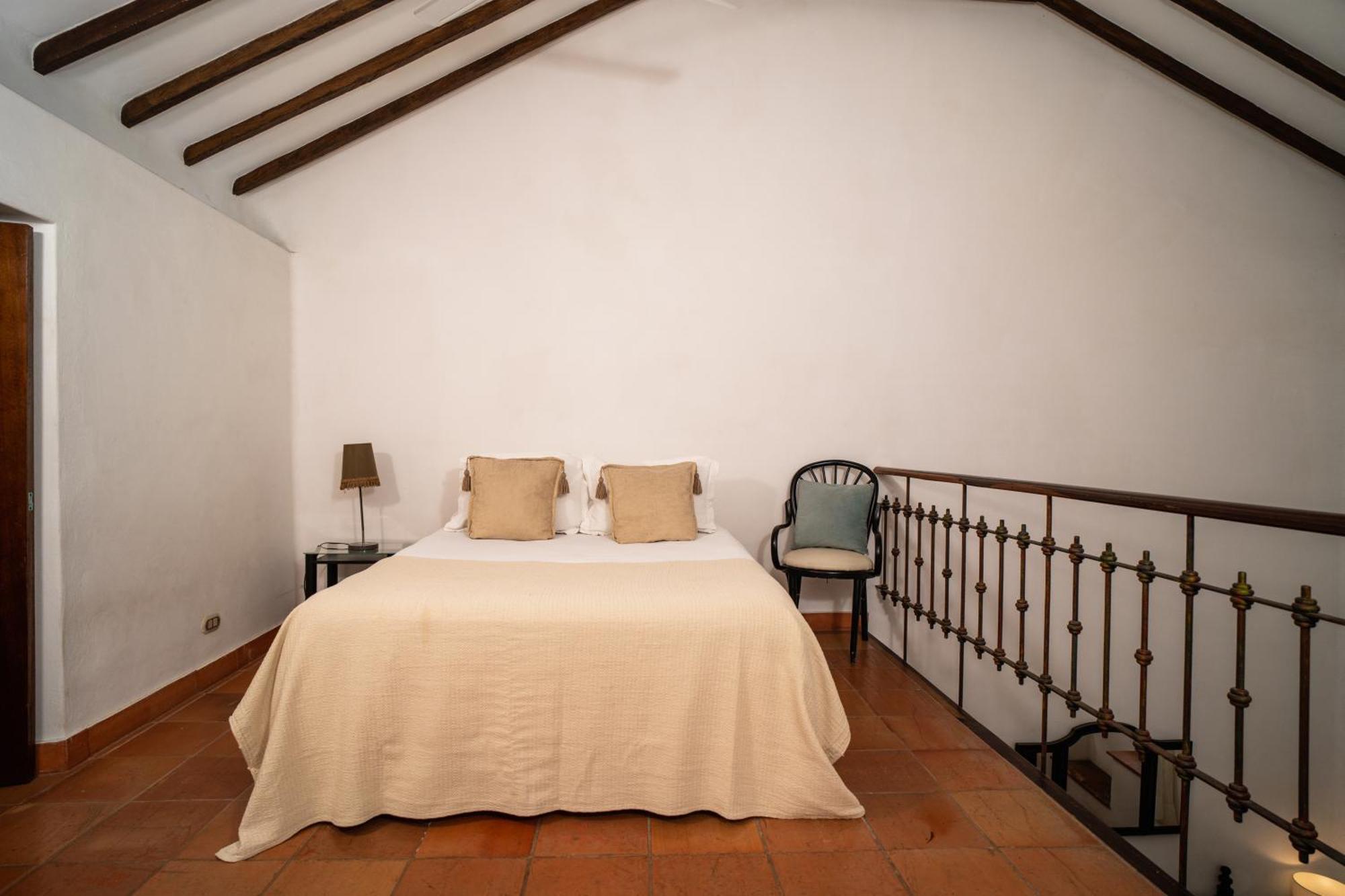 Hotel Boutique Al Alma Santa Fe de Antioquia Exteriör bild